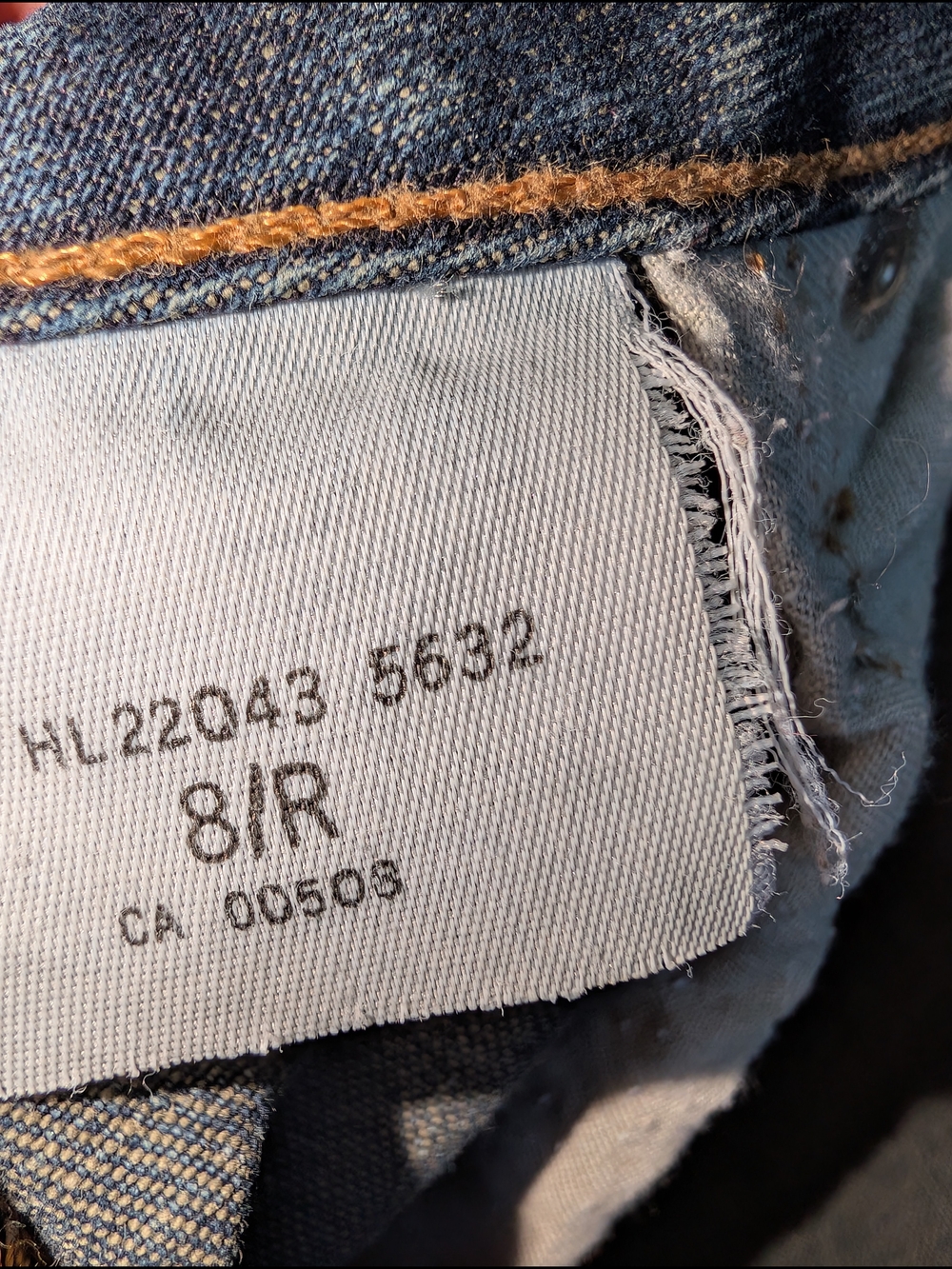 Halogen Straight-Leg Jeans in Faded Blue Women's Size 8 - Picture 3 of 7